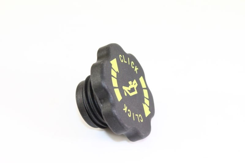 фото №1, Крышка заливной масла mazda 3 5 6 cx7 mpv оригинал