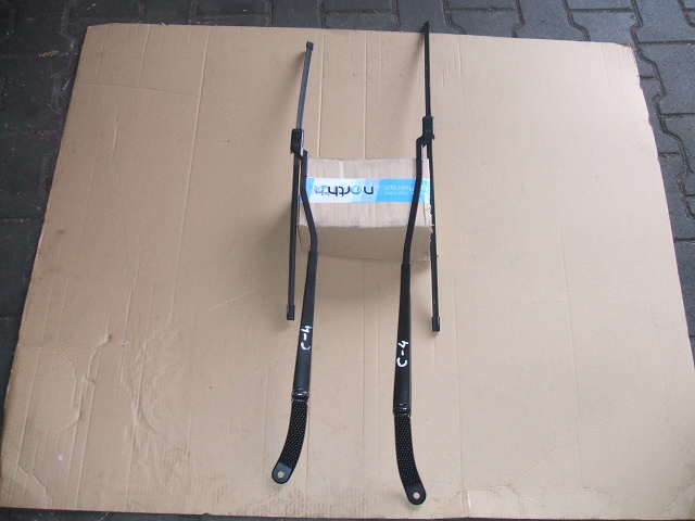 фото №1, Citroen c4 ii 10- важіль двірники щітка праве