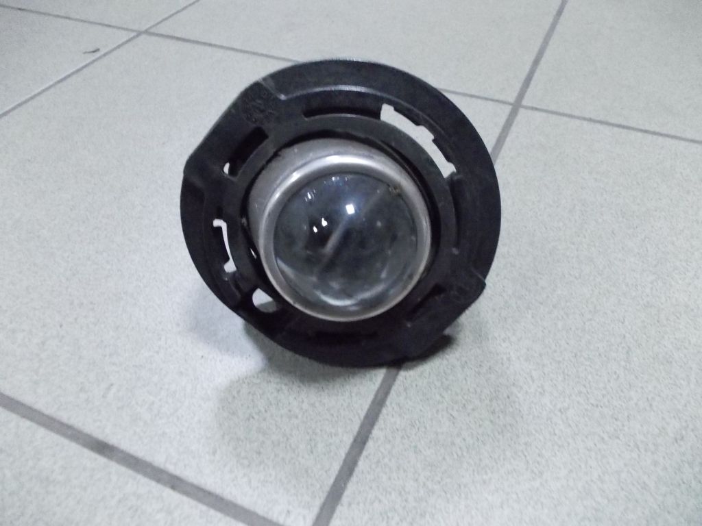 фото №1, Chrysler 300c lancia thema протитуманна фара