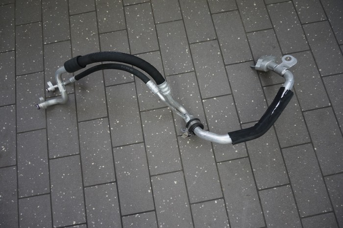 фото №1, Mercedes-benz оригінальний номер a2128301616 шланг кондиціонера