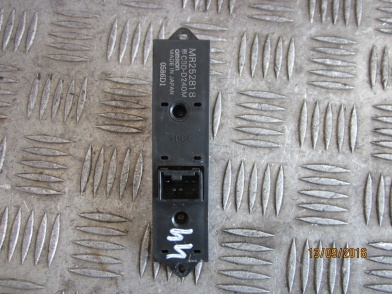 фото №11, Перемикач вікон правий mitsubishi galant viii