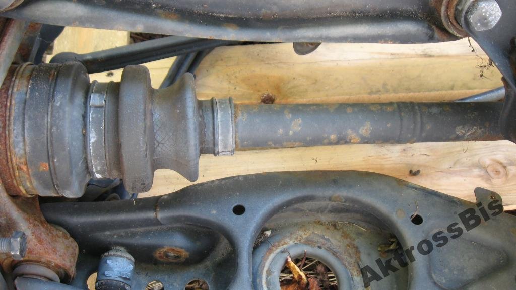 фото №4, Mercedes-benz оригинальный номер a2023505910