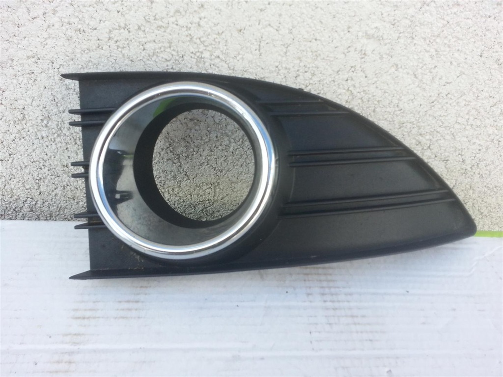 фото №1, Renault fluence решітка накладка протитуманна фара права oryg