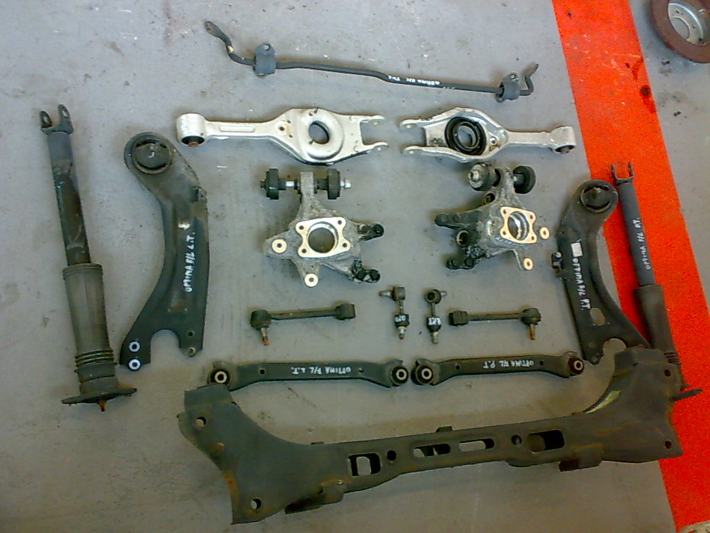 фото №1, Kia optima lift 2014 2015 поворотный кулак задняя задняя