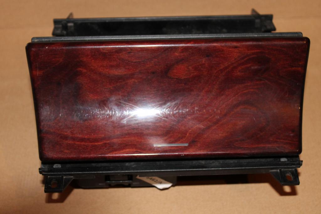 фото №1, Пепельница прикуриватель mercedes w210 w 210