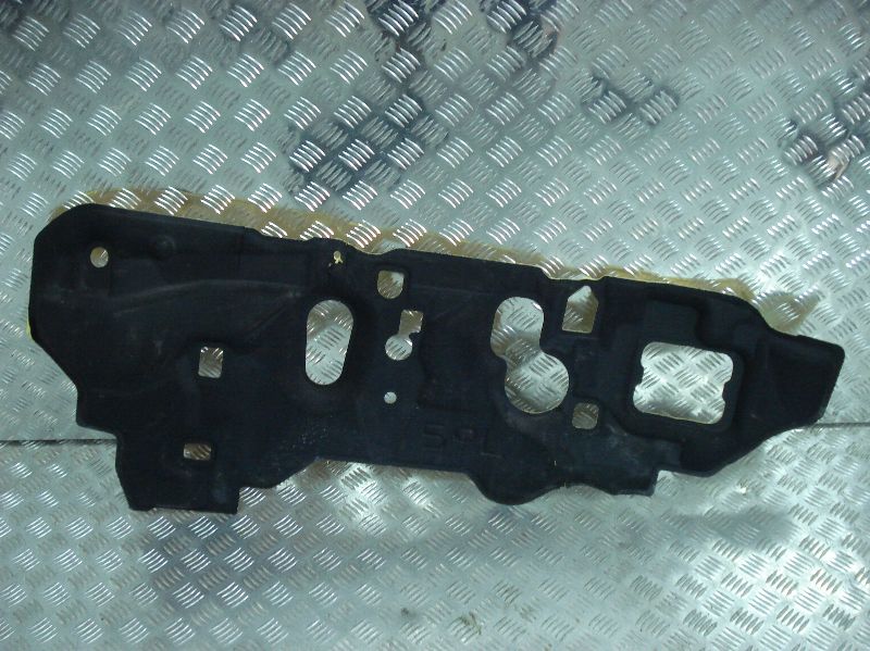 фото №1, Toyota prius 1.8 гибрид 2010 защита мат отсек