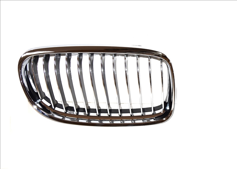 фото №1, Bmw 3 e90 e91 08-13 решётка радиатора решётка радиатора решётка хром r