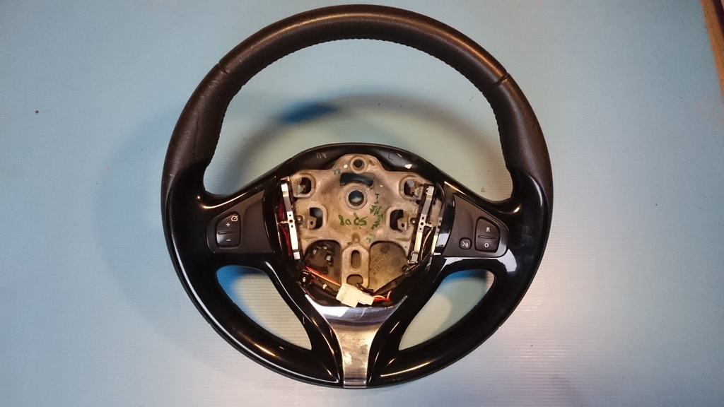 фото №1, Renault clio iv captur кожаный ładna 1