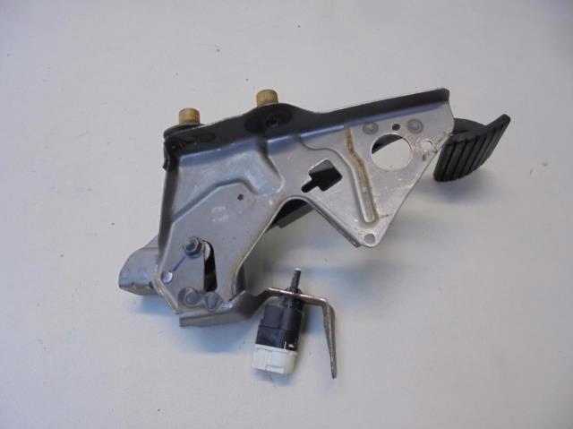 фото №6, Педаль тормоза автоматическая коробка передач renault clio iv 1.2 tce