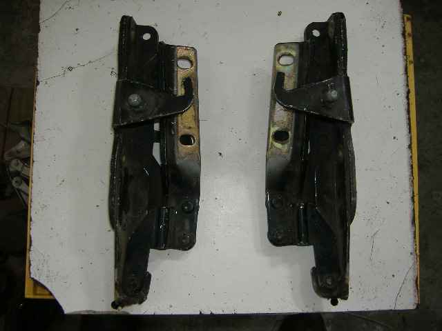 фото №1, Alfa romeo 166 петля петлі капот правий