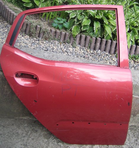 фото №1, Hyundai i10 08-14 двері праве задня