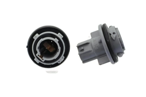 фото №1, Mazda premacy od 2002-цоколь поворотник ^