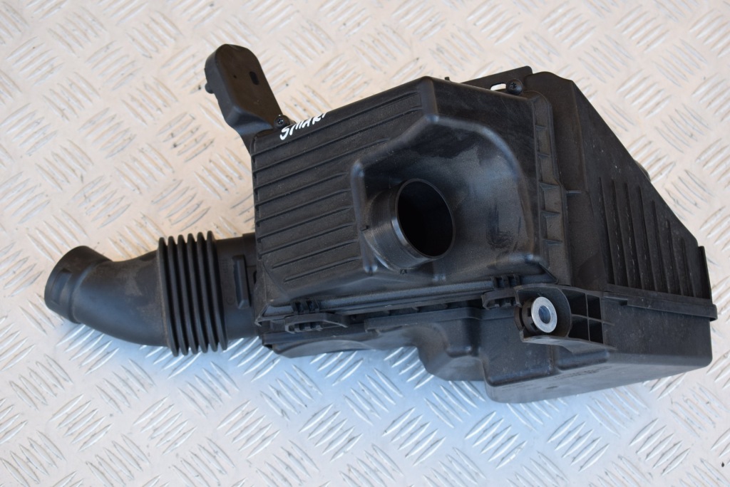 фото №1, Корпус фильтра воздуха smart fortwo iii 453