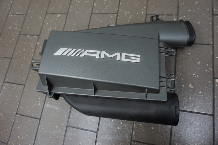 фото №1, Корпус фильтра воздуха правая mercedes w212 amg