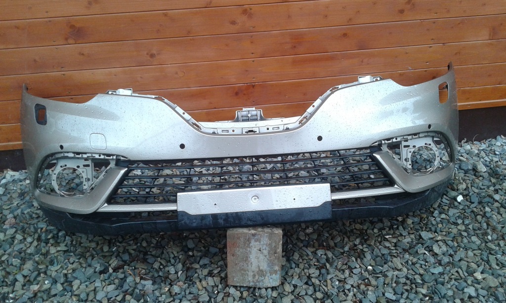 Купить Бампер перед renault scenic 16-17r