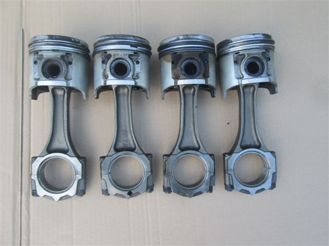 фото №1, Поршень korowód mazda 626 premacy 323 2.0td rf4f 4f2a