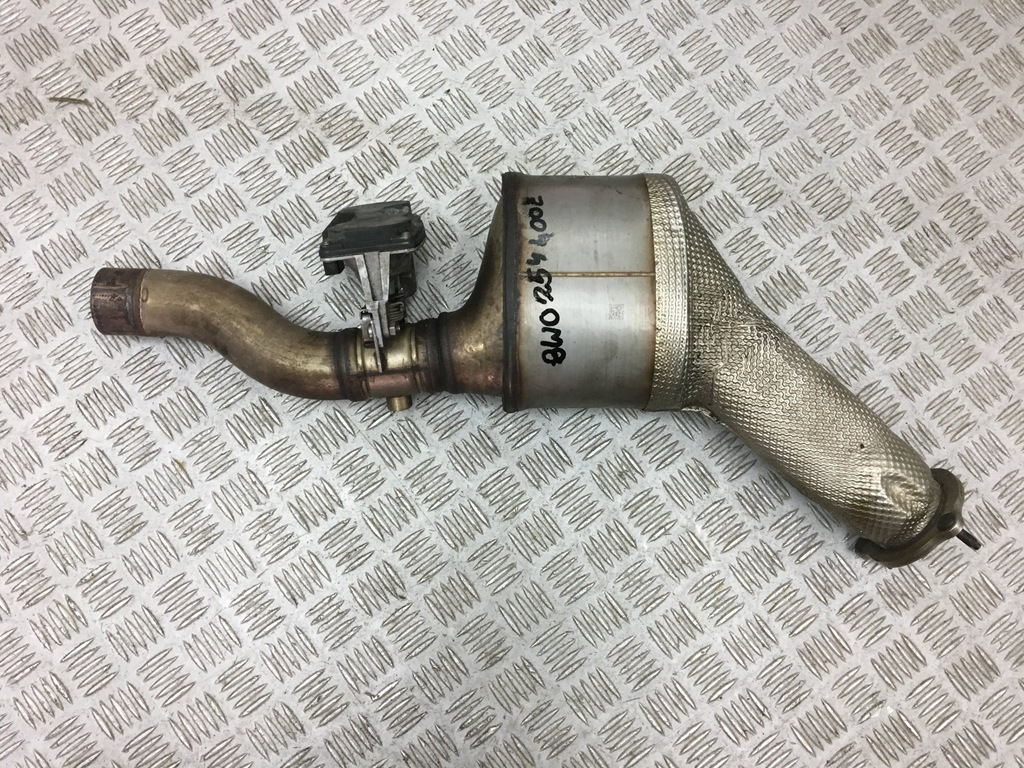 фото №1, Audi a4 b9 катализатор 4g0131703ae 8k0230ca