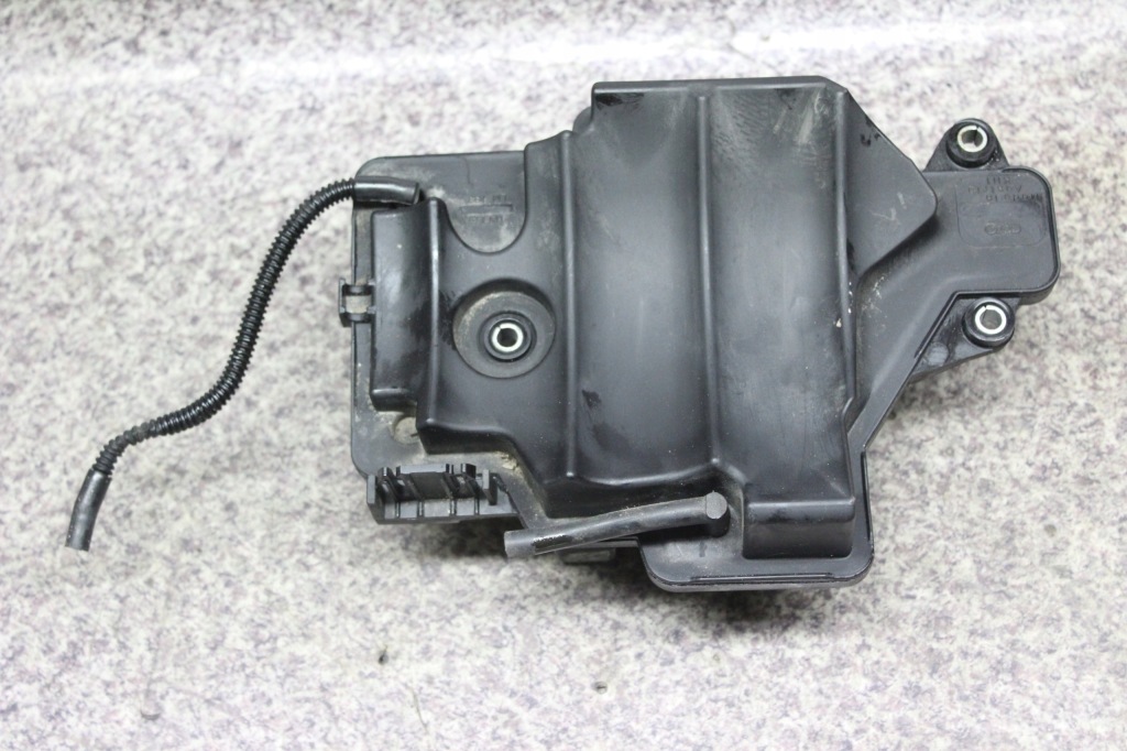 фото №1, Audi a5 s5 4.2fsi cau бак вакуумa