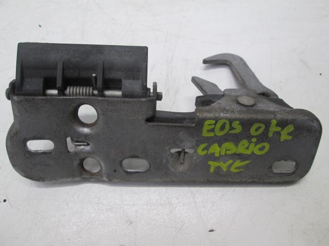 фото №1, Засувка замка кришки задня vw eos