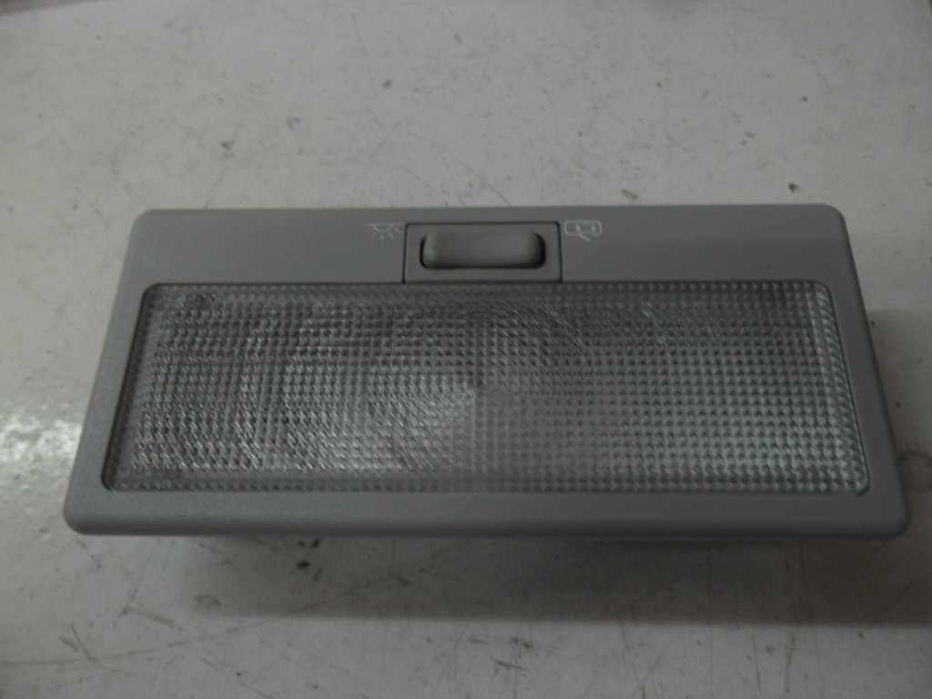 фото №1, Vw polo лампа освещение кабины 1l0947105 nowa