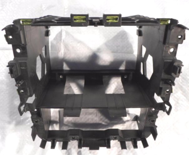 фото №1, Vw scirocco fl рамка корзина 1k8858005