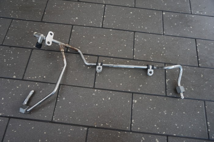 фото №1, Шланг масляный насос mercedes slk w172 5.5 amg 152