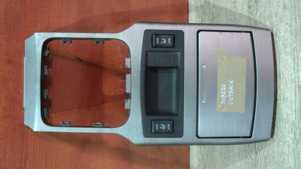фото №1, Панель рамка бардачок subaru outback 2.0d 2011