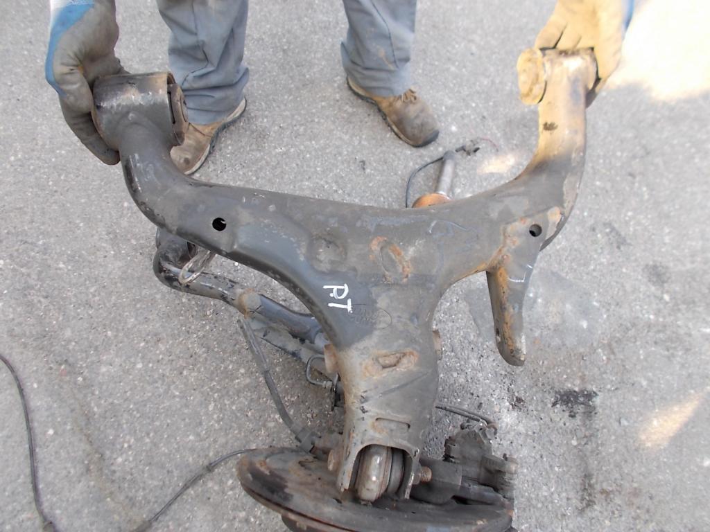 фото №2, Land rover discovery iv рычаг задний правый нижний