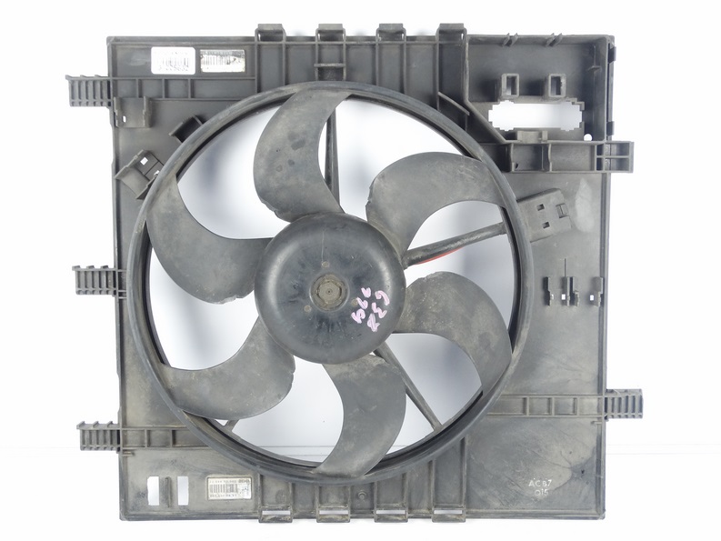 фото №1, Mercedes v w638 wentyator радиатора 6385000893