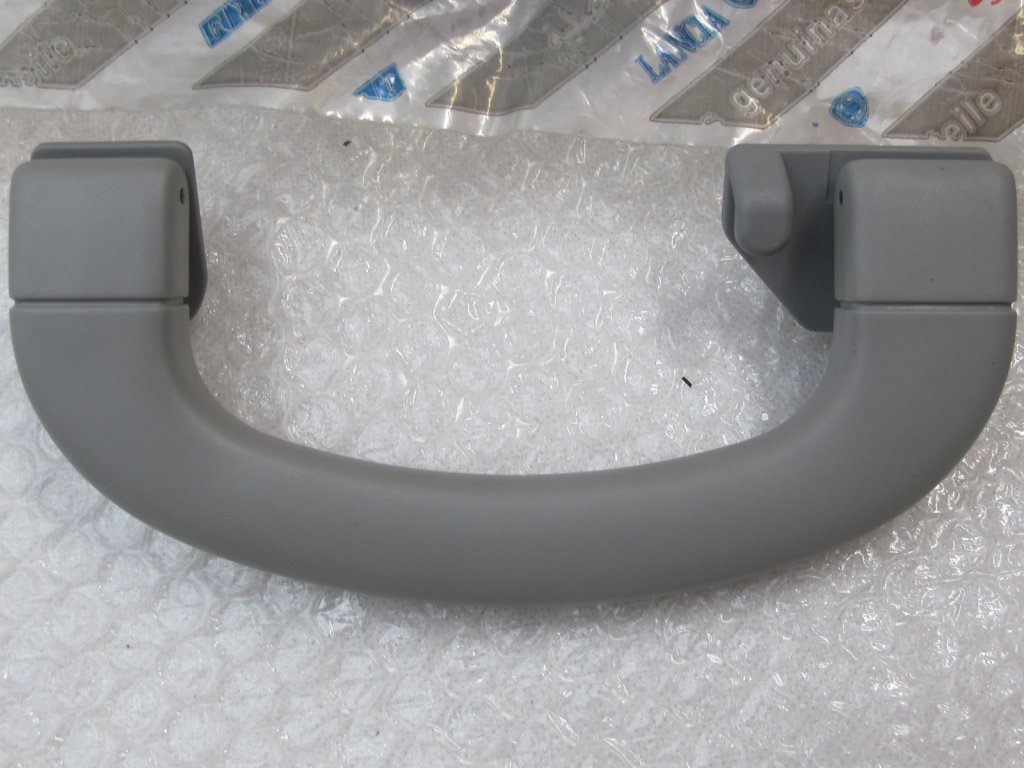 фото №1, Ручка потолочный правая alfa romeo 156 97-02