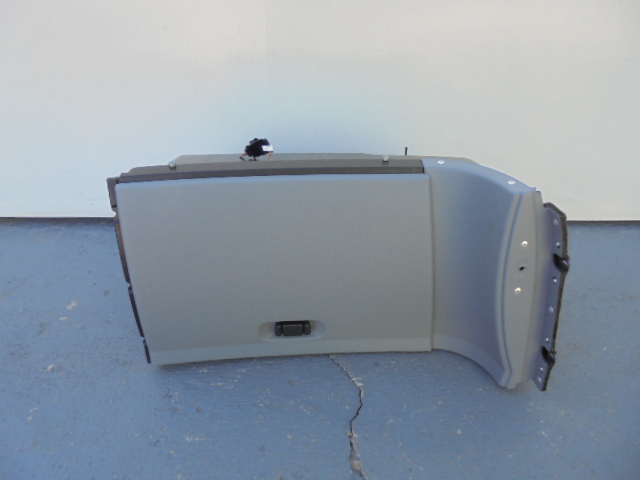 фото №5, Mercedes actros mp2 mp3 бардачок кабины