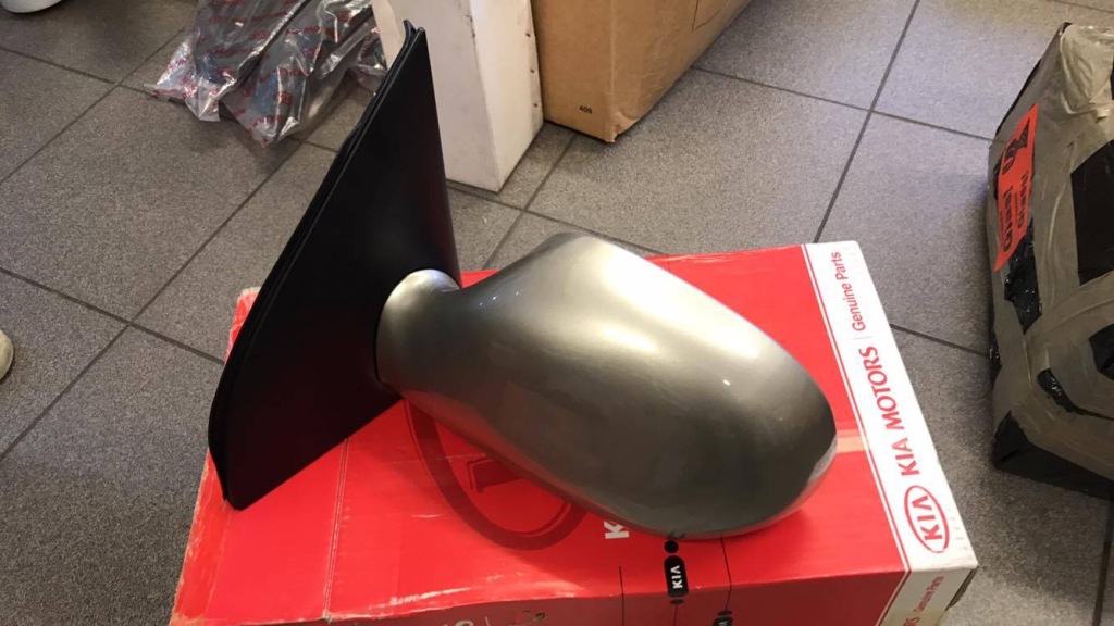 фото №1, Kia carnival sedona зеркало левая 7pin nowe oryg