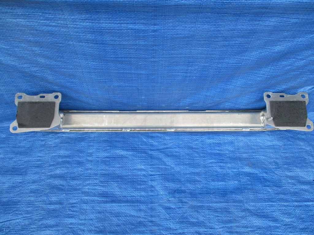 фото №5, Audi a4 b9 8w0 підсилювач балка бампера задня