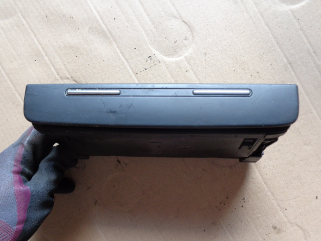 фото №1, Audi a4 b6 cabrio бардачок консоли 8h0857058f