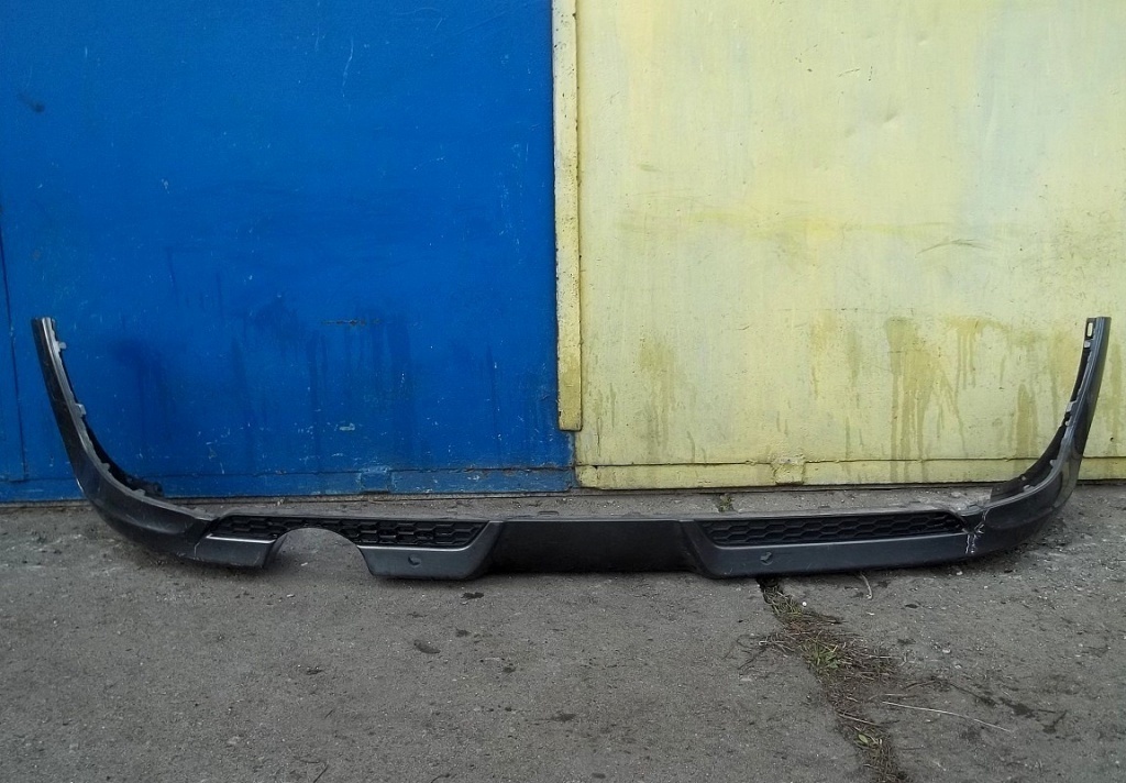 фото №1, Volvo c30 r-design 10-12r. накладка-спойлер спойлер задняя pdc