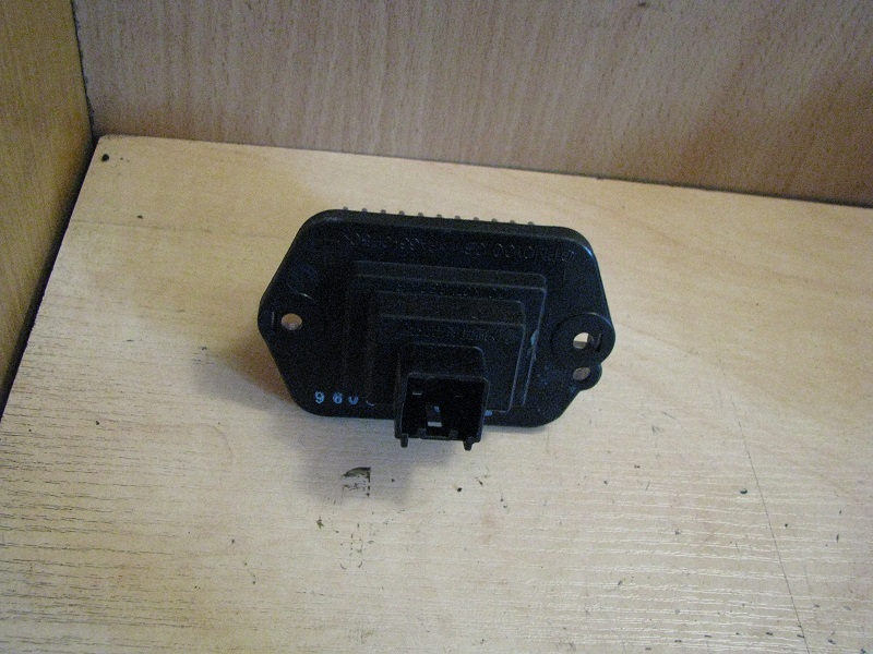 фото №1, Резистор вентилятор mazda 6 ii gh 07-12r