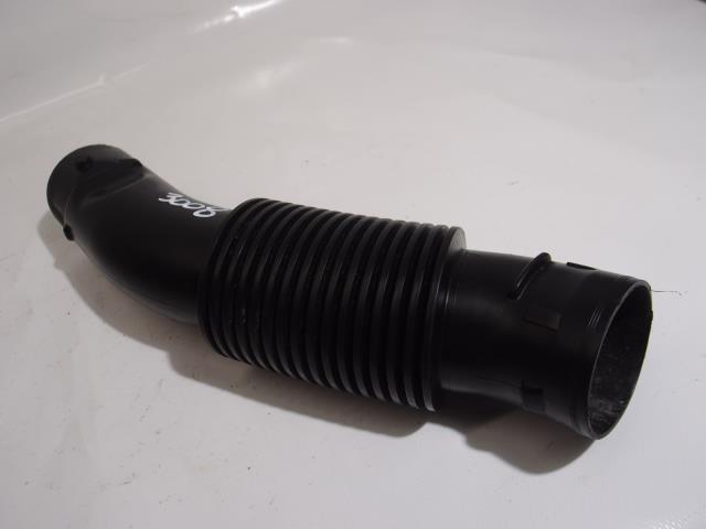 Купити Патрубок шланг труба повітря peugeot 3008 2017r