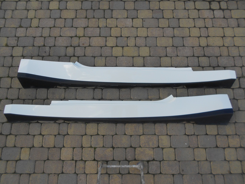 фото №1, Maserati gt granturismo порог молдинг порог правая