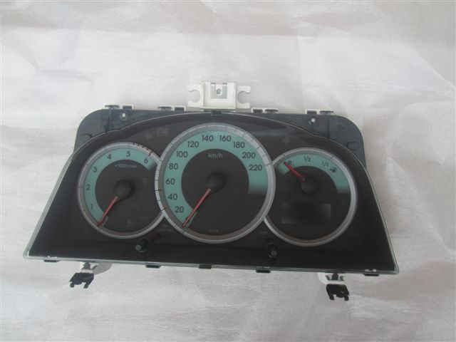 фото №1, Счетчик приборы corolla verso 2.0 2.2 d4d 04-08r