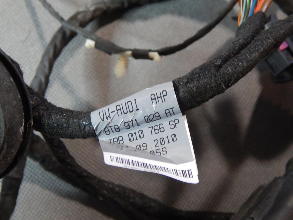 фото №3, Audi a5 8t электропроводка дверь левый перед 8t8971029at