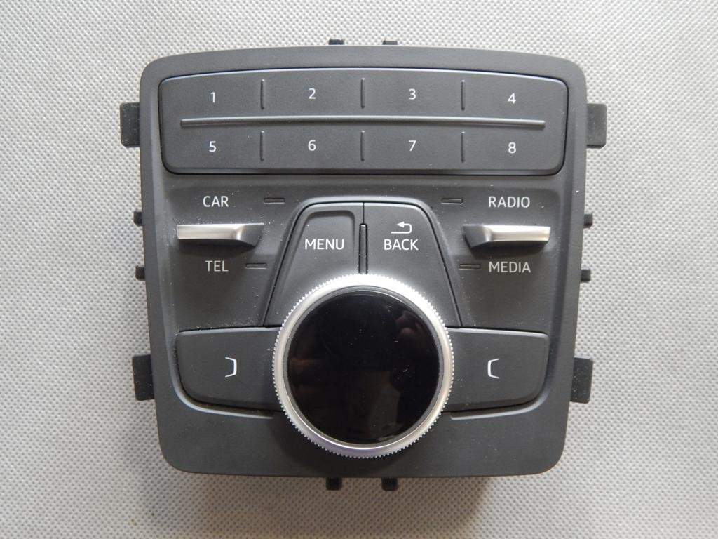 фото №1, Audi q7 4m панель mii мультимедіа 4m0919614a