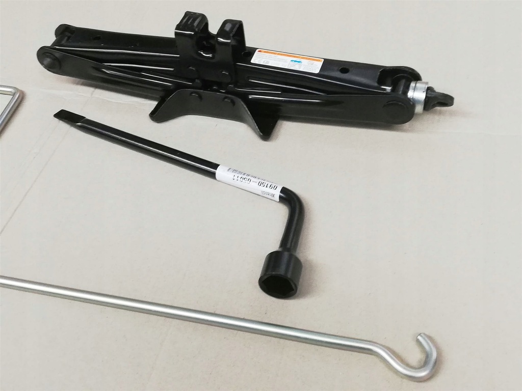 фото №4, Lexus es 12-18 домкрат ключ колеса подъемник