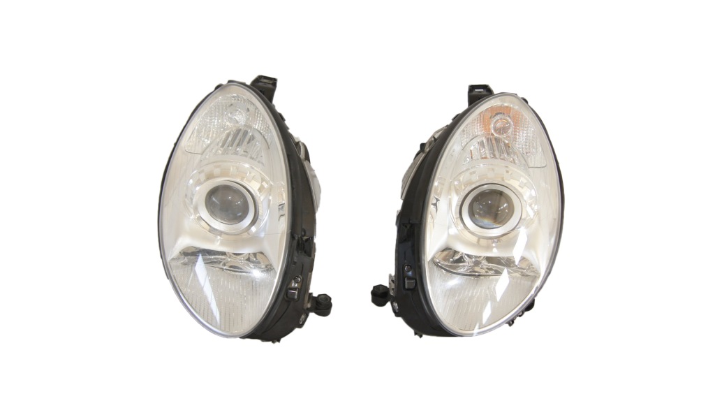 фото №1, Mercedes r-klasa w251 bi ксенон skr лампа права