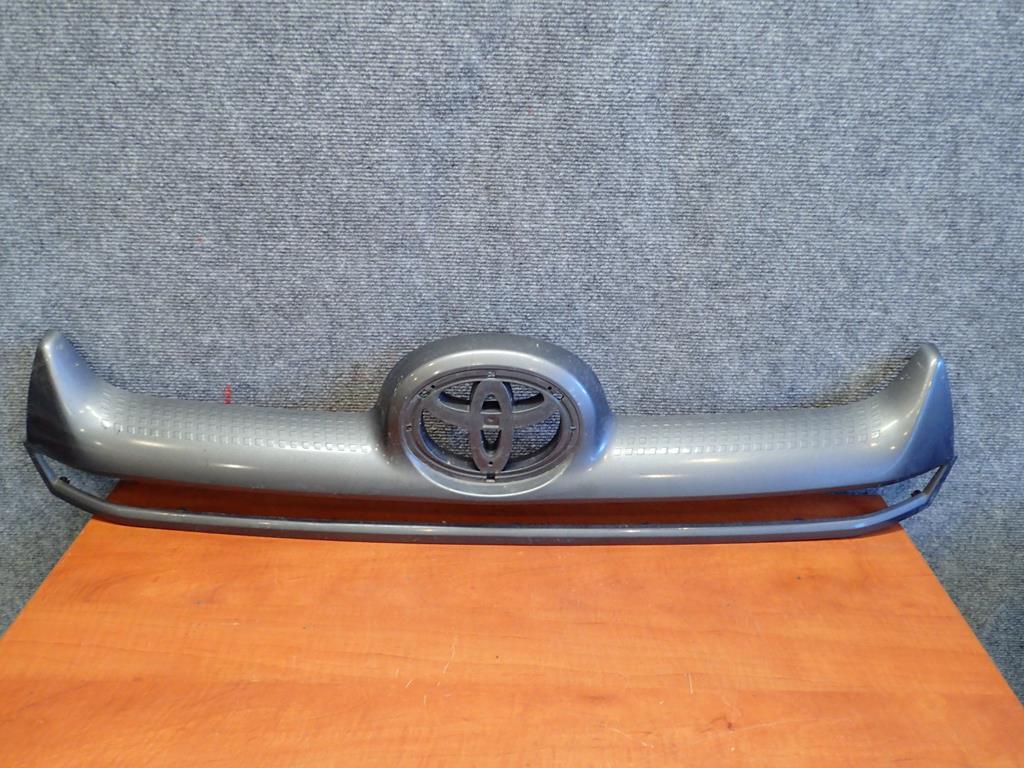 фото №2, Решётка радиатора toyota hilux 09-12