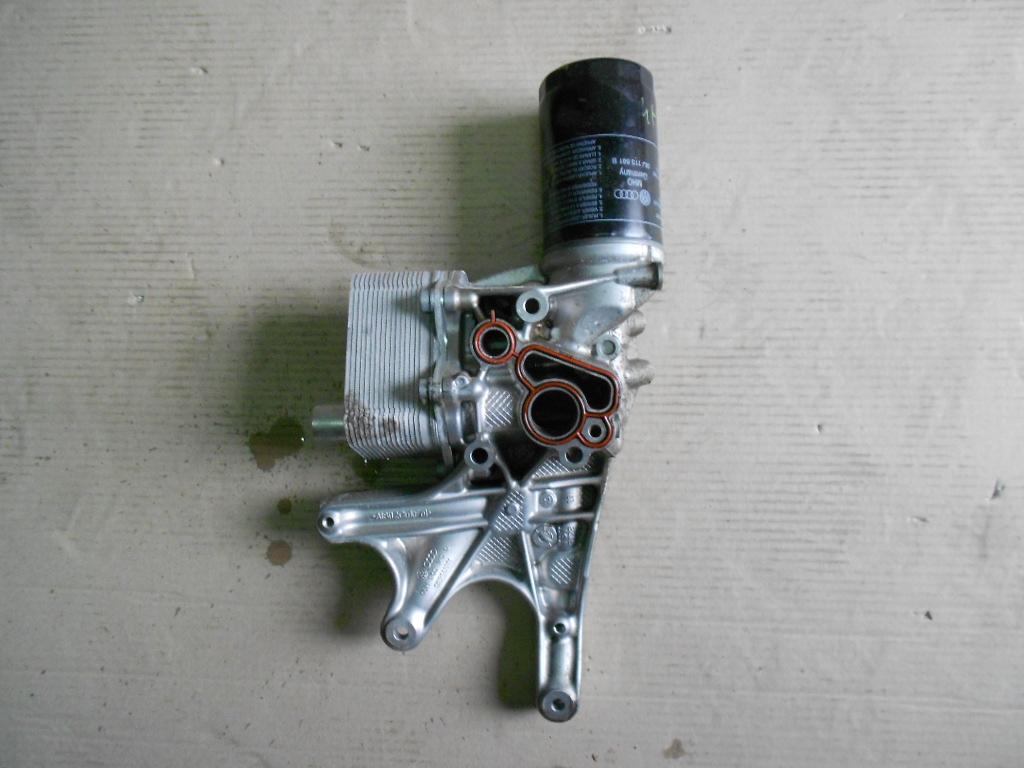 фото №1, Audi a8 4h d4 основа фільтра оливи 06h903143l