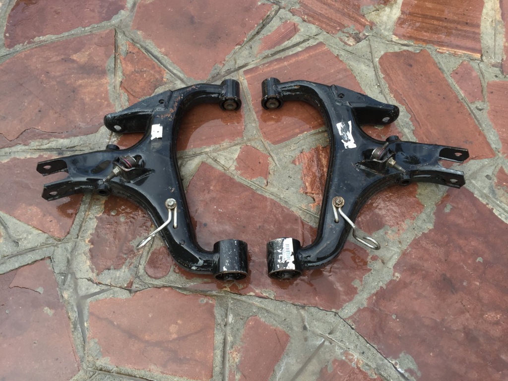 фото №1, Range rover sport рычаг нижний задняя левый 2008