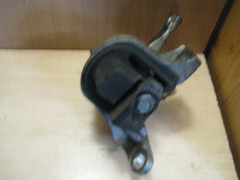 фото №1, Подушка двигуна honda civic viii ufo 2.2 i-ctdi