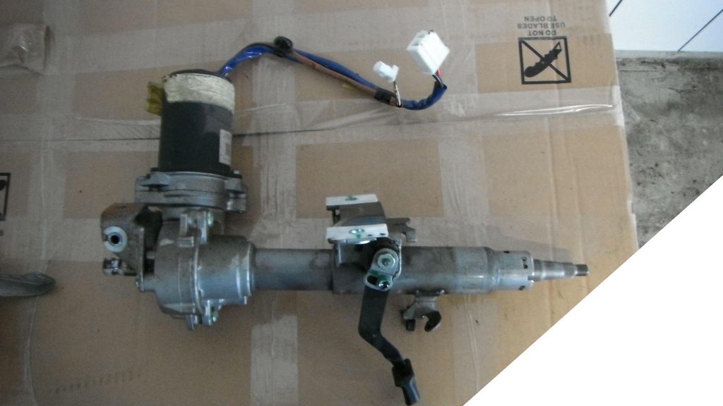 фото №9, Toyota yaris 2 підсилювач електричний 45200-0d090