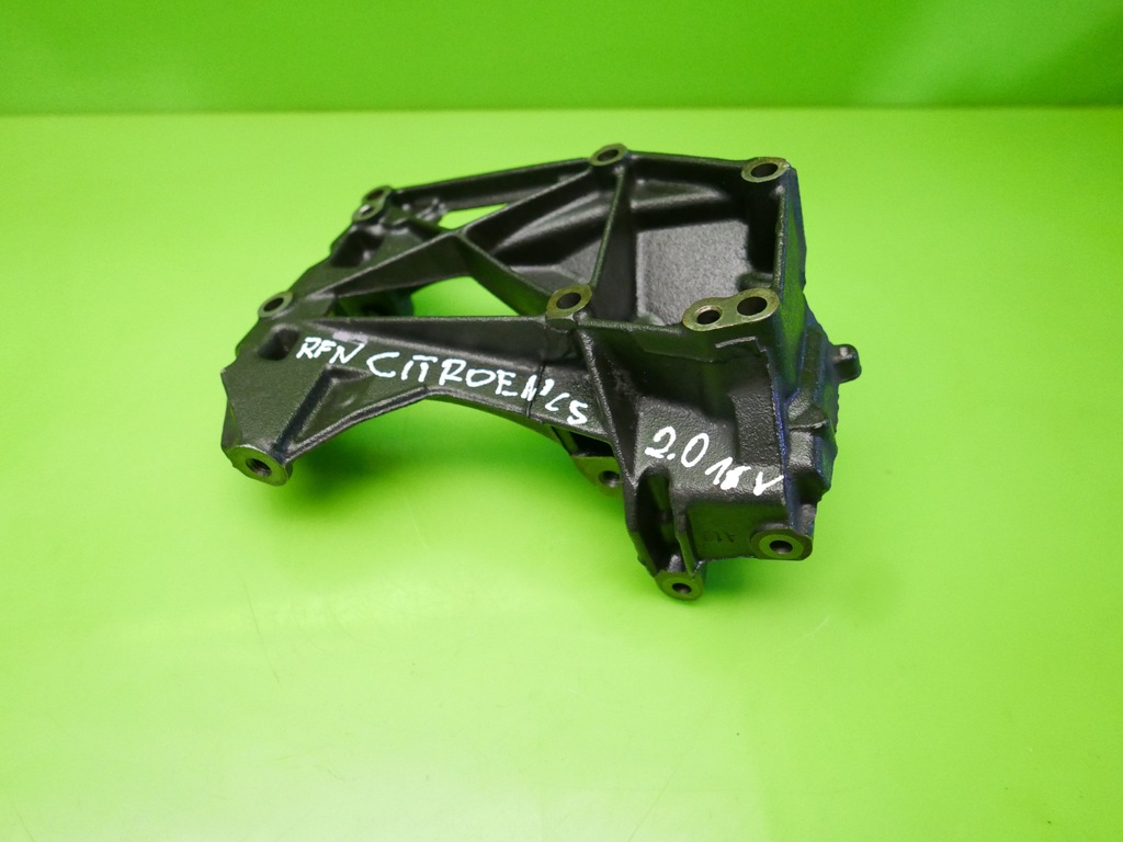 фото №8, Кронштейн основание генератора citroen c5 i 2.0 16v 01-