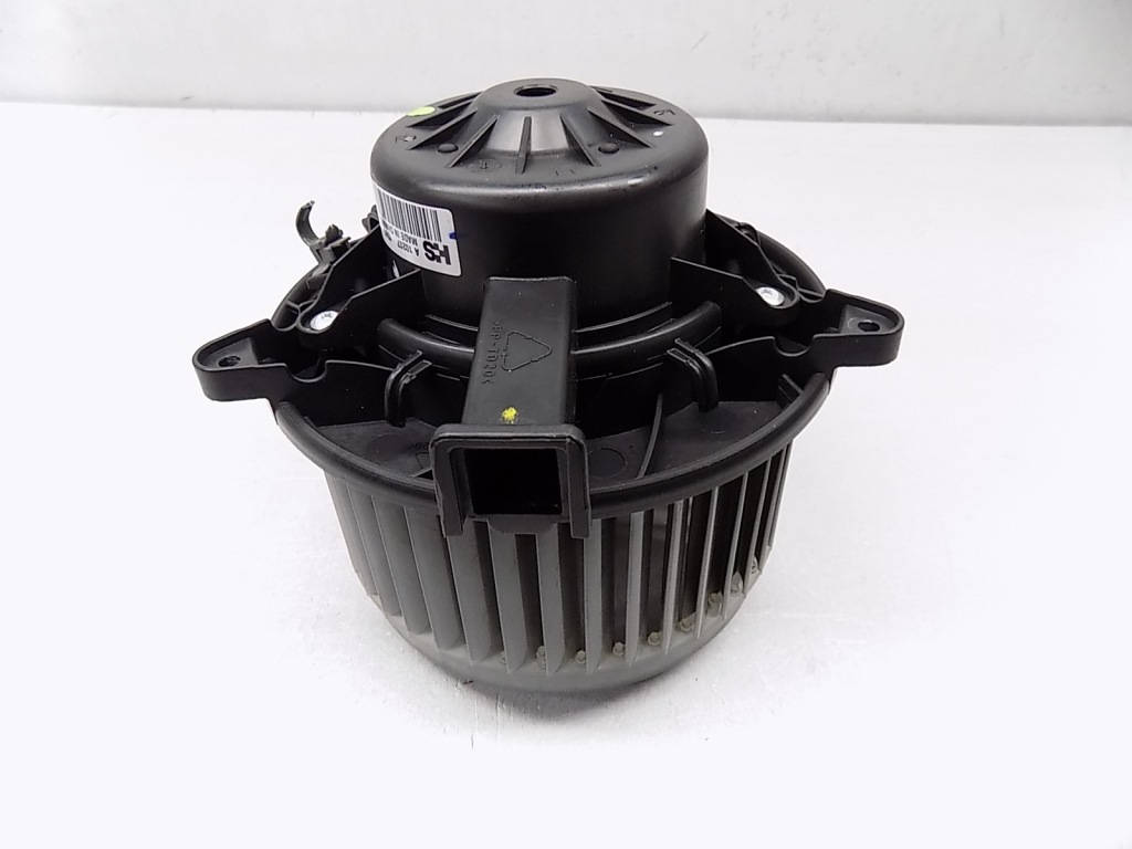 Повітродувка обдув opel insignia 11r 5242673401 eu Оригінал